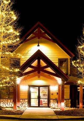 Breck Hotel 3*